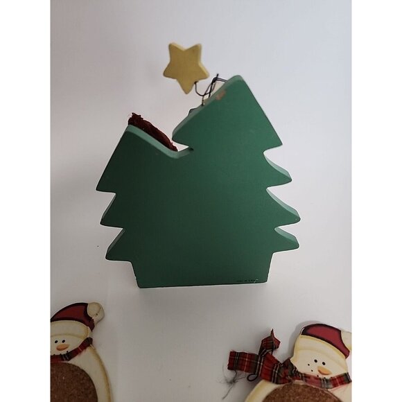 Snowman Family Drink Coaster Set of 6 With Wood Box Holder - Picture 7 of 8